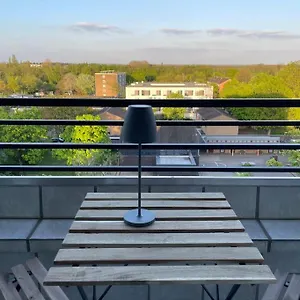 Cosy Uber Den Dachern Von Apartment Düsseldorf