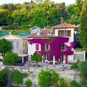 castel-enchante.fr-provencehotel.com/